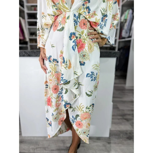NWT Petal & Pup White Floral Bohemian Midi Dress $99 - Picture 5 of 12